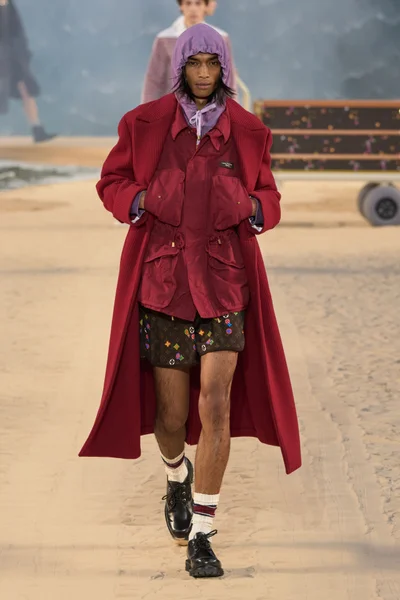 Look 72